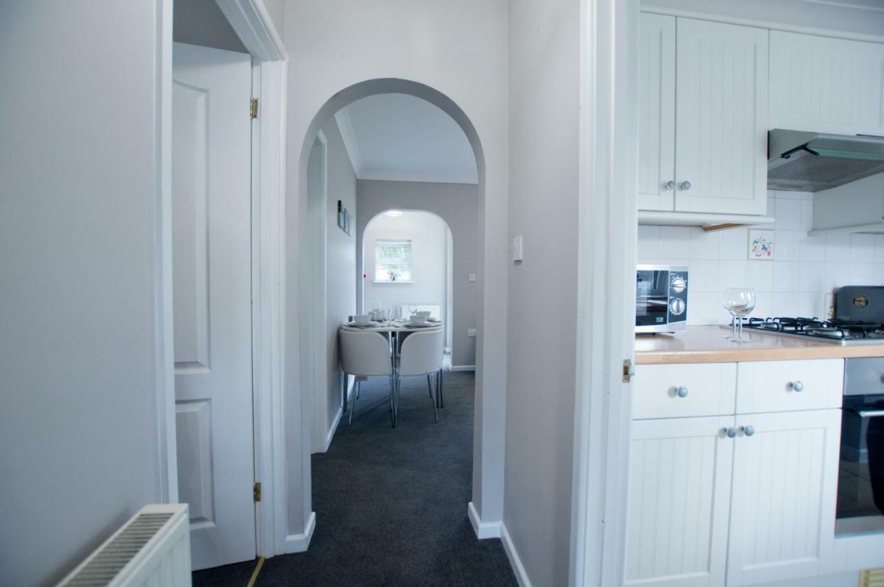 Grove Cottage باسينغستوك المظهر الخارجي الصورة